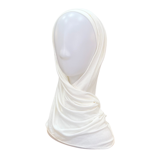 Nure Instant Shawl in Vanilla (off-white)