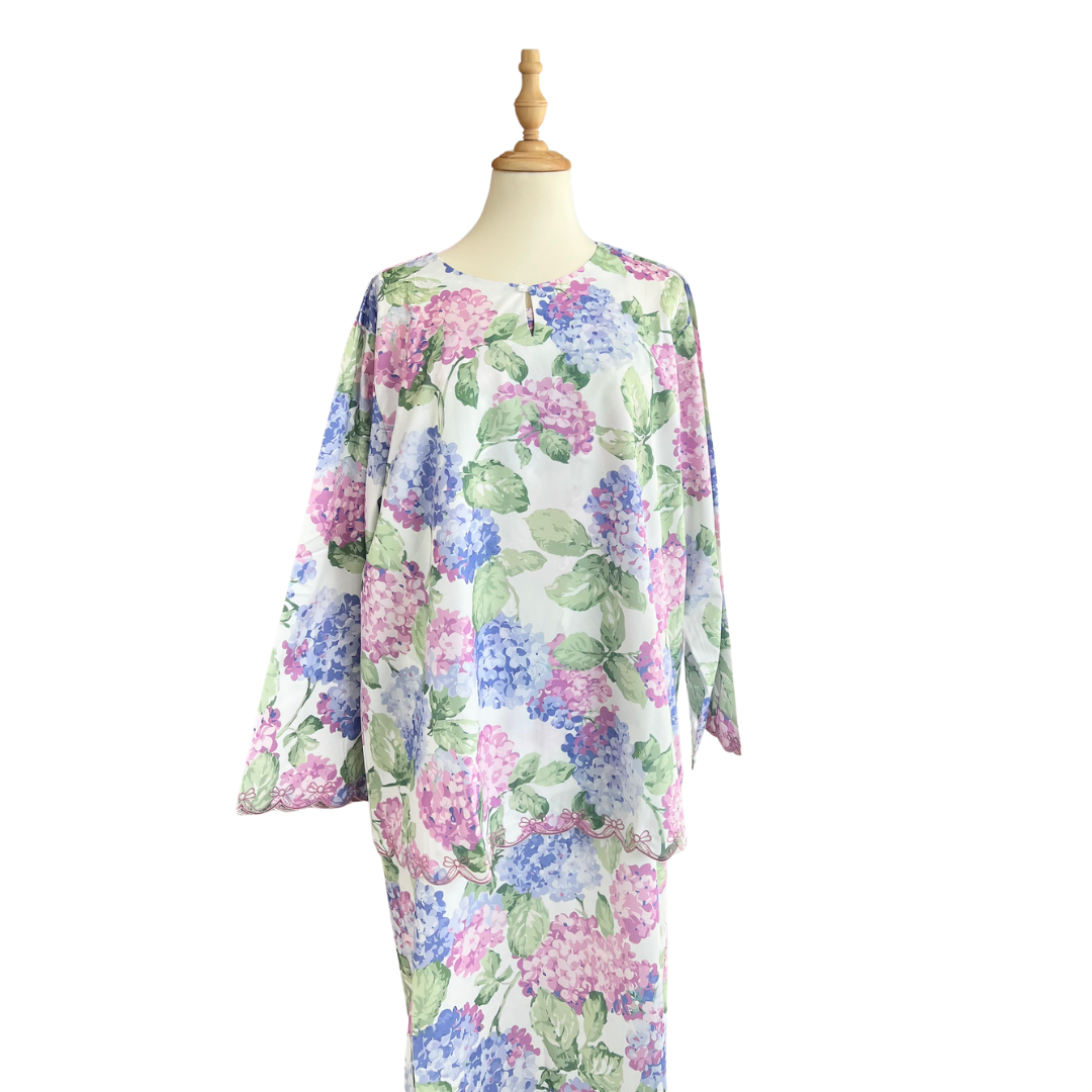 Sofea Kurung Sulam in Intan