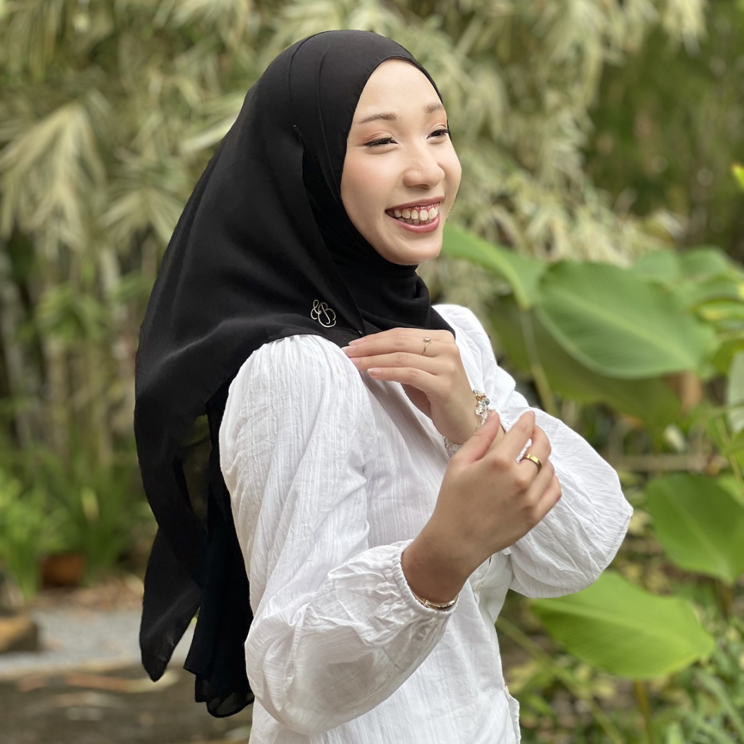 Aluna Plain Shawl