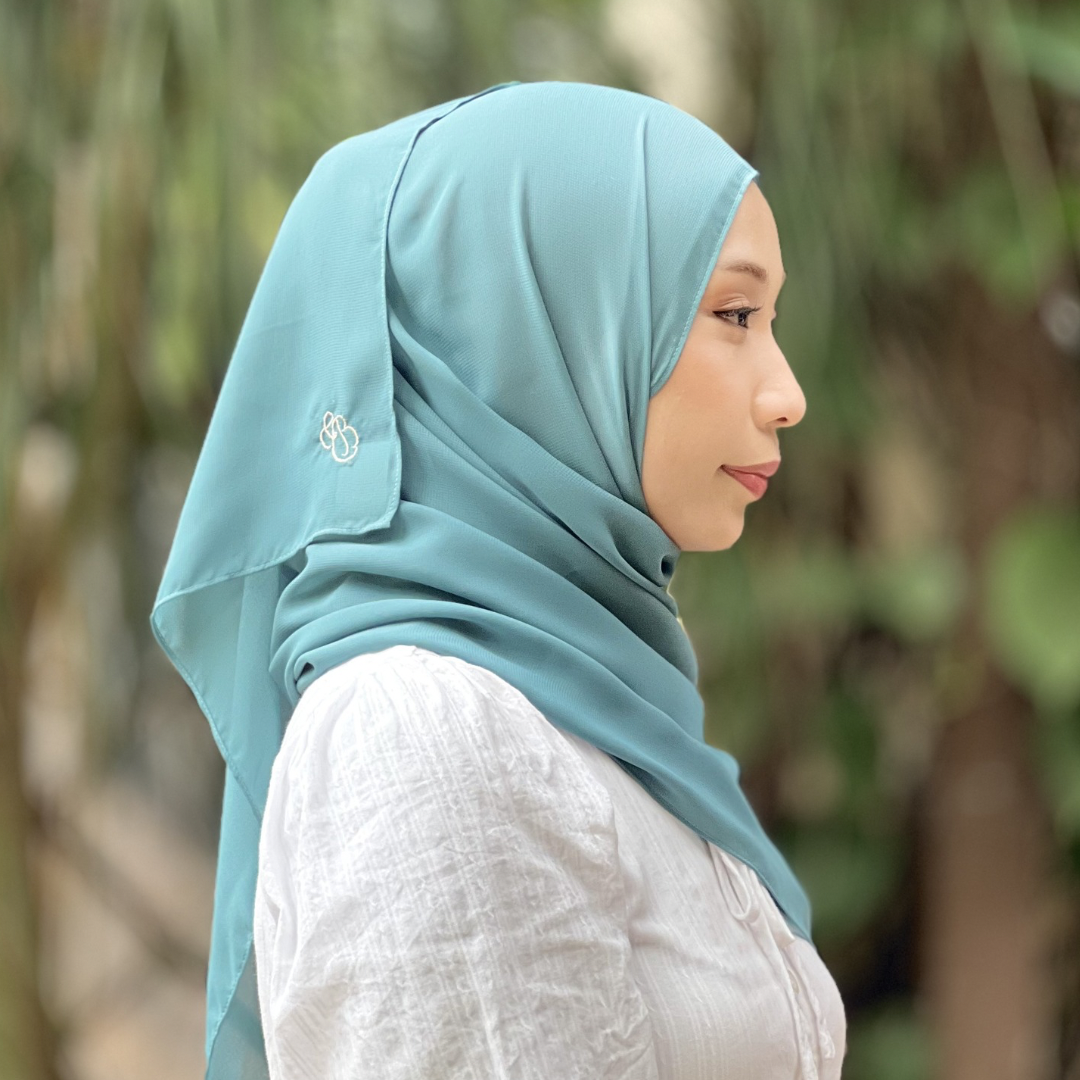 Aluna Plain Shawl